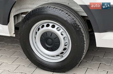 Грузовой фургон Volkswagen Crafter 2021 в 