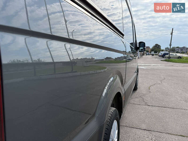 Грузовой фургон Volkswagen Crafter 2021 в Дубно