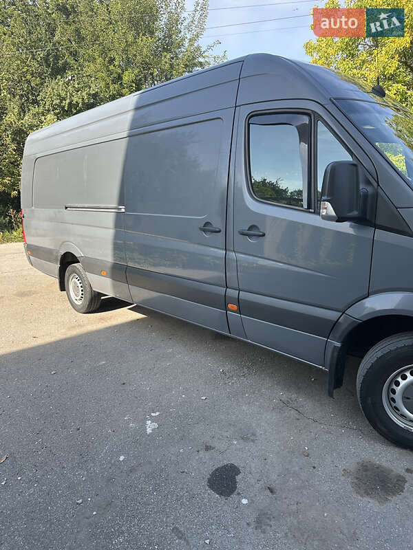 Грузовой фургон Volkswagen Crafter 2014 в Харькове