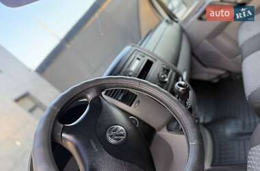 Грузовой фургон Volkswagen Crafter 2012 в 
