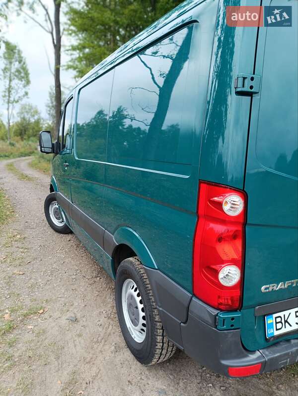 Грузовой фургон Volkswagen Crafter 2012 в Костополе