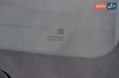 Грузовой фургон Volkswagen Crafter 2014 в 
