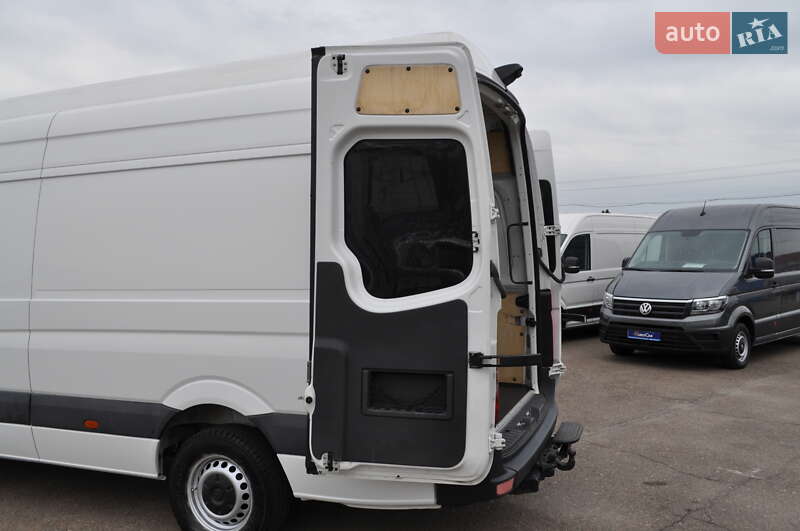 Грузовой фургон Volkswagen Crafter 2014 в Киеве