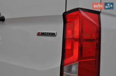 Грузовой фургон Volkswagen Crafter 2020 в 