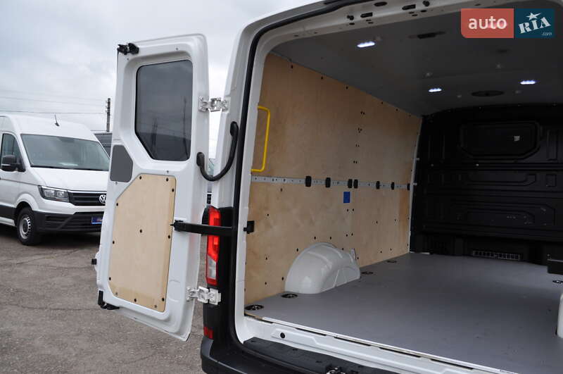 Грузовой фургон Volkswagen Crafter 2020 в Киеве