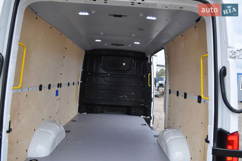 Грузовой фургон Volkswagen Crafter 2020 в Киеве