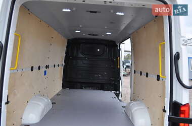 Грузовой фургон Volkswagen Crafter 2020 в 