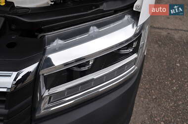 Грузовой фургон Volkswagen Crafter 2020 в 