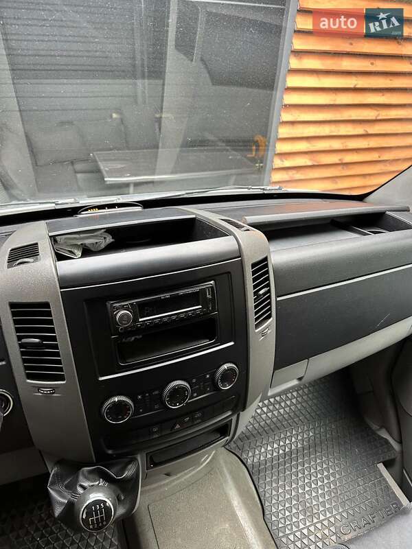 Микроавтобус Volkswagen Crafter 2012 в Киеве