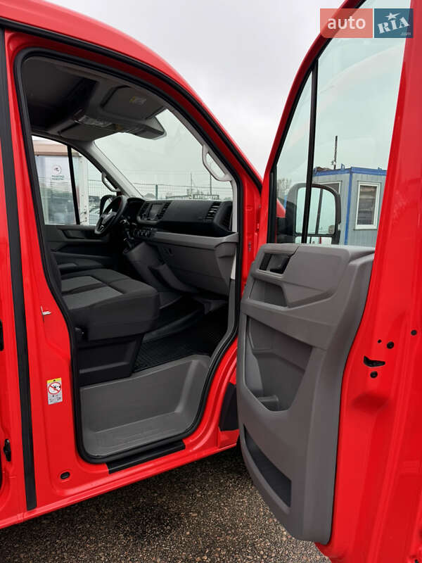 Грузовой фургон Volkswagen Crafter 2019 в Киеве