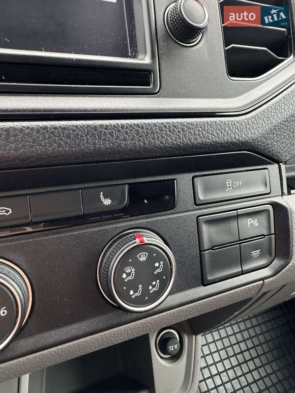 Грузовой фургон Volkswagen Crafter 2019 в Киеве