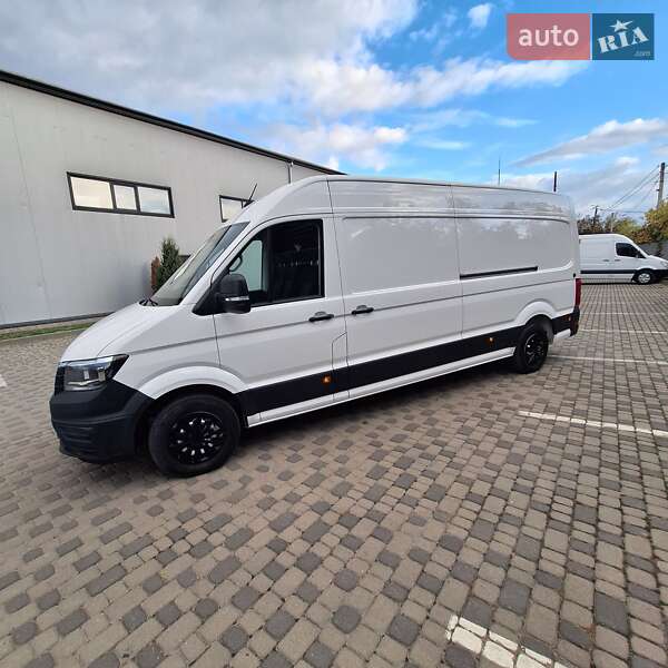 Грузовой фургон Volkswagen Crafter 2023 в 