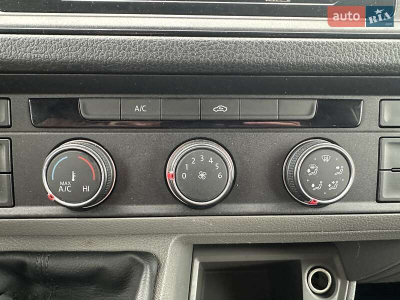 Грузовой фургон Volkswagen Crafter 2021 в Черновцах