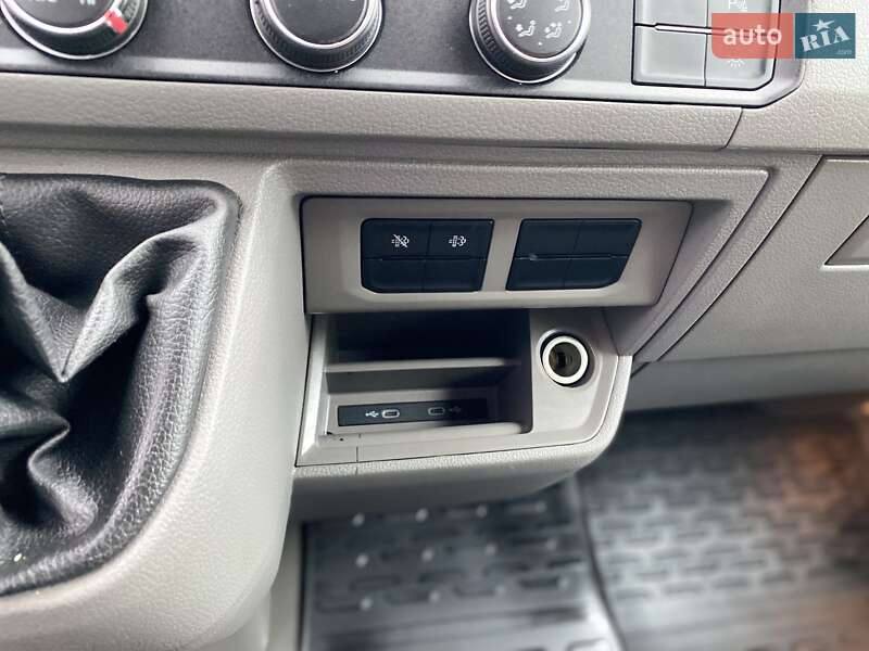 Грузовой фургон Volkswagen Crafter 2022 в Хусте