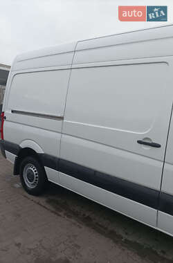 Грузовой фургон Volkswagen Crafter 2015 в 