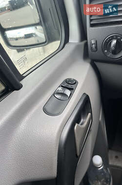Грузовой фургон Volkswagen Crafter 2011 в 