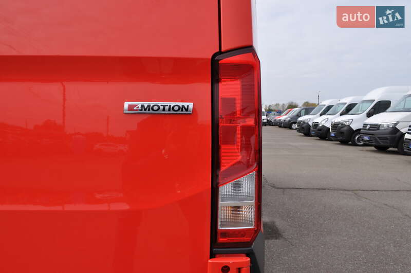 Грузовой фургон Volkswagen Crafter 2019 в Киеве