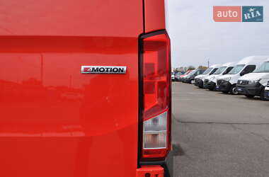 Грузовой фургон Volkswagen Crafter 2019 в 