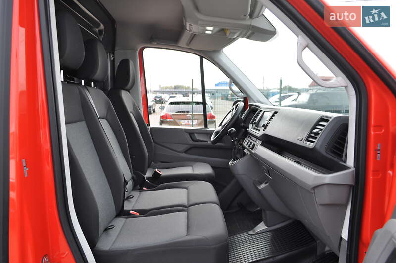 Грузовой фургон Volkswagen Crafter 2019 в Киеве