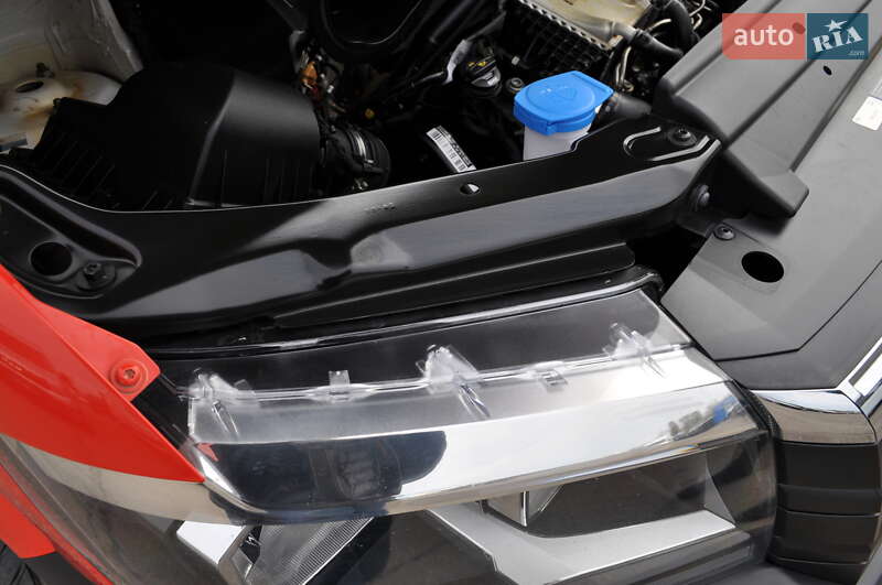 Грузовой фургон Volkswagen Crafter 2019 в Киеве