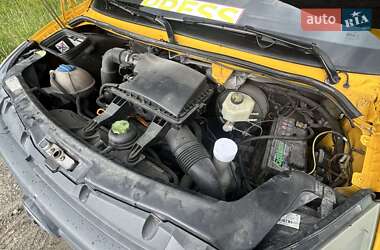 Микроавтобус грузовой (до 3,5т) Volkswagen Crafter 2008 в 
