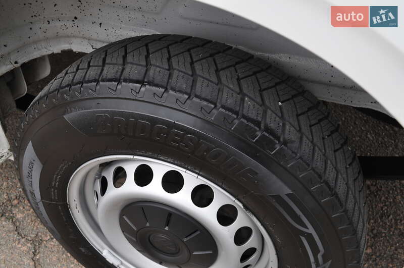 Вантажний фургон Volkswagen Crafter 2021 в Києві