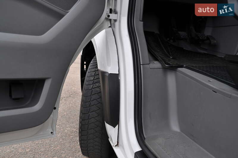 Вантажний фургон Volkswagen Crafter 2021 в Києві