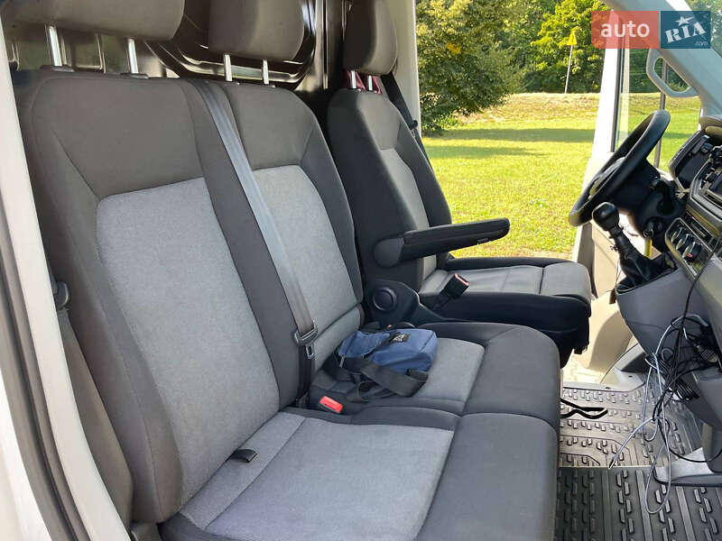 Грузовой фургон Volkswagen Crafter 2018 в Коломые фото 16 Грузовой фургон Volkswagen Crafter 2018 в Коломые