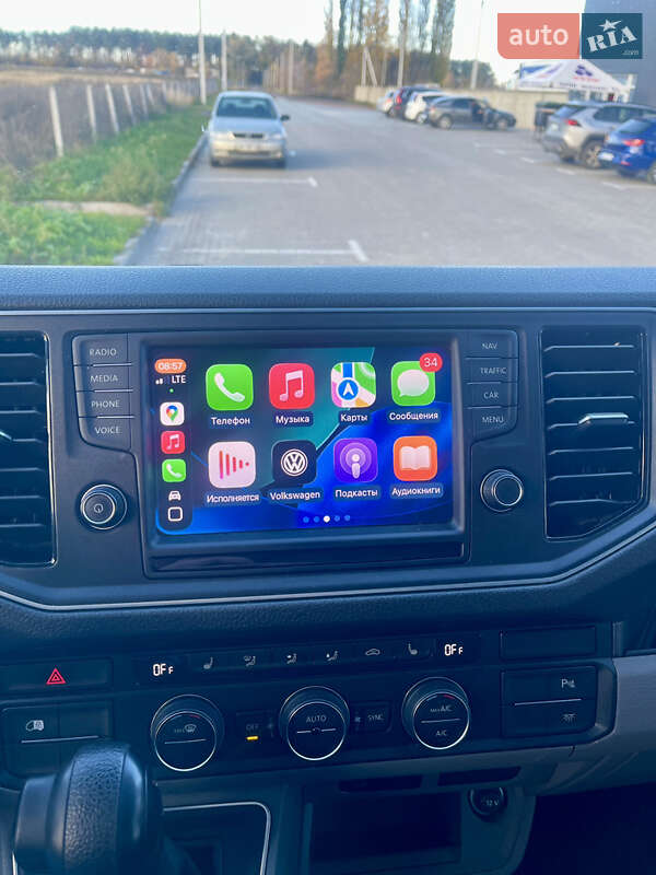 Вантажопасажирський фургон Volkswagen Crafter 2019 в Житомирі