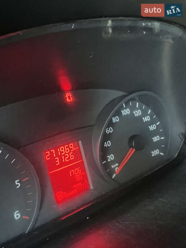 Вантажний фургон Volkswagen Crafter 2016 в Чернівцях