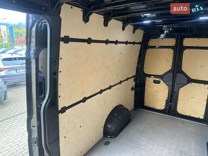 Грузовой фургон Volkswagen Crafter 2021 в Калуше