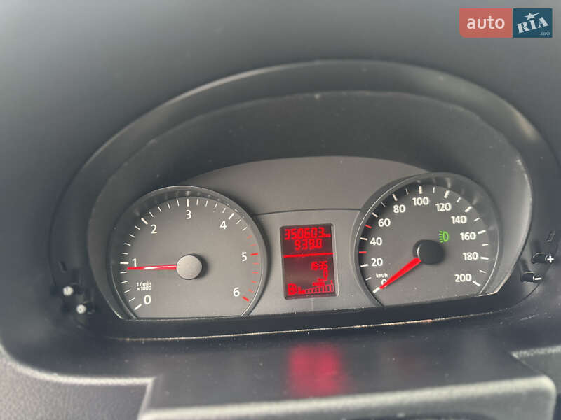 Грузовой фургон Volkswagen Crafter 2015 в Иршаве фото 6 Грузовой фургон Volkswagen Crafter 2015 в Иршаве