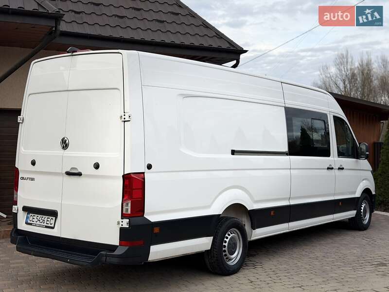 Вантажний фургон Volkswagen Crafter 2018 в Чернівцях