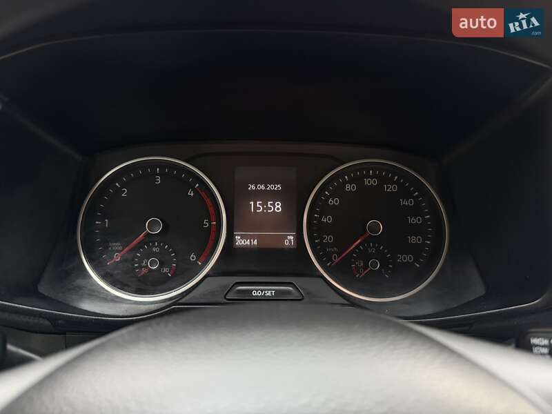 Вантажний фургон Volkswagen Crafter 2018 в Чернівцях