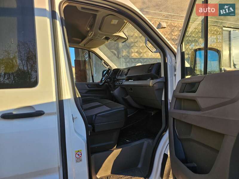 Микроавтобус грузовой (до 3,5т) Volkswagen Crafter 2017 в Львове