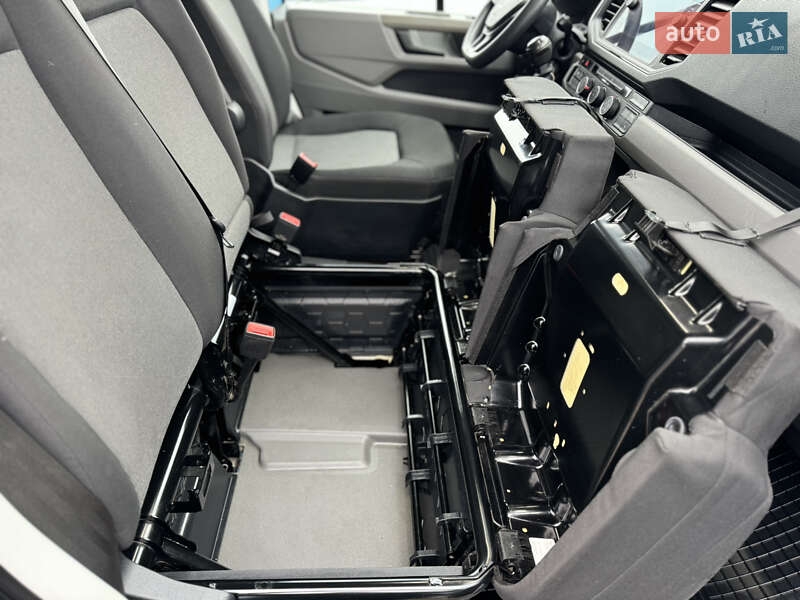 Грузовой фургон Volkswagen Crafter 2021 в Киеве