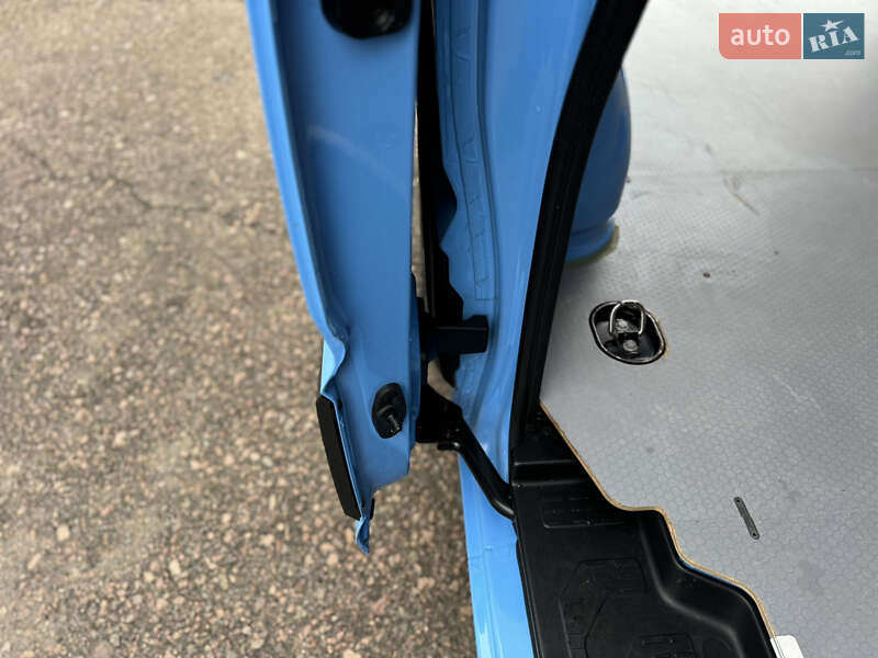 Грузовой фургон Volkswagen Crafter 2021 в Киеве