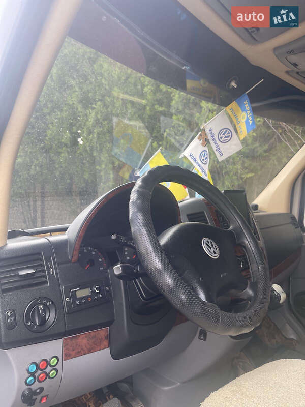 Микроавтобус Volkswagen Crafter 2011 в Измаиле