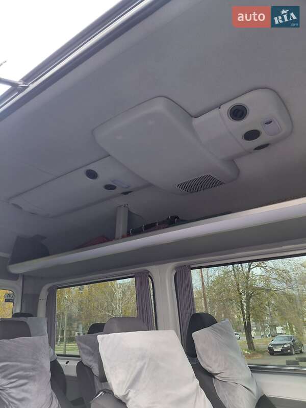 Минивэн Volkswagen Crafter 2012 в Кривом Роге