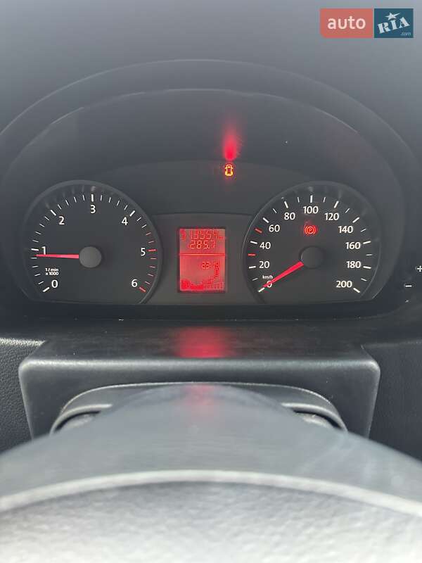 Вантажний фургон Volkswagen Crafter 2013 в Білогородці