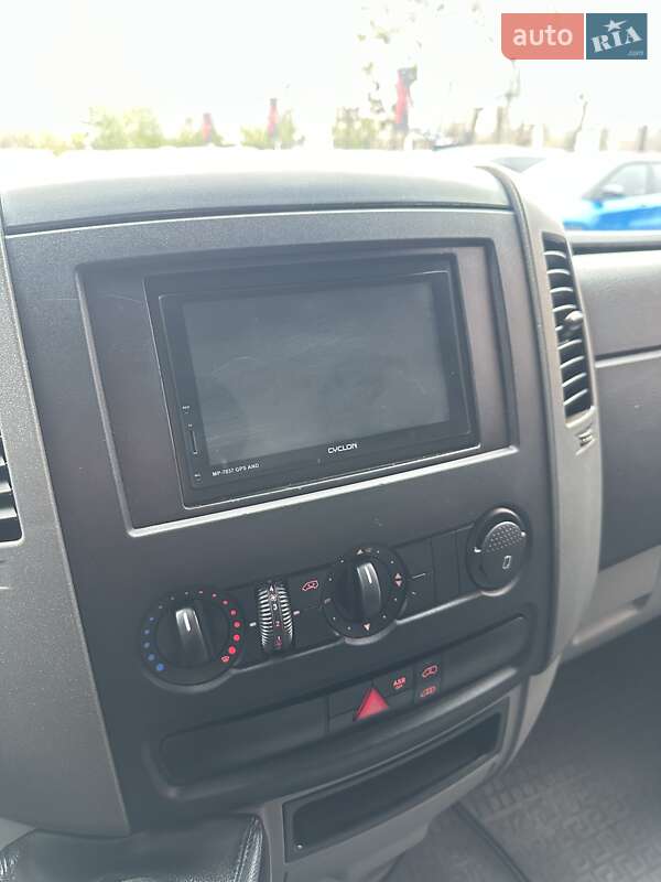 Вантажний фургон Volkswagen Crafter 2013 в Білогородці