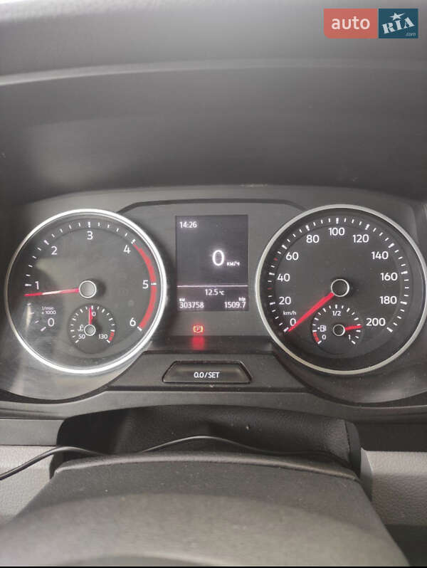 Тентований Volkswagen Crafter 2019 в Києві фото 7 Тентований Volkswagen Crafter 2019 в Києві