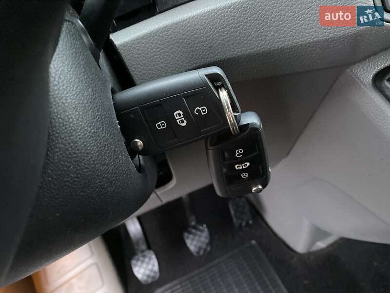 Грузовой фургон Volkswagen Crafter 2020 в Хусте фото 45 Грузовой фургон Volkswagen Crafter 2020 в Хусте