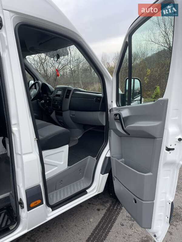 Мікроавтобус Volkswagen Crafter 2014 в Хусті
