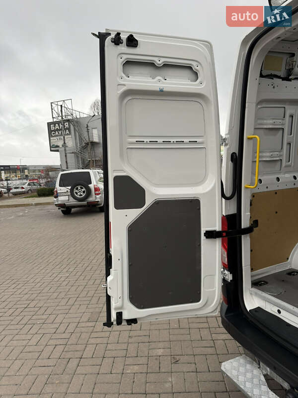 Грузовой фургон Volkswagen Crafter 2021 в Киеве