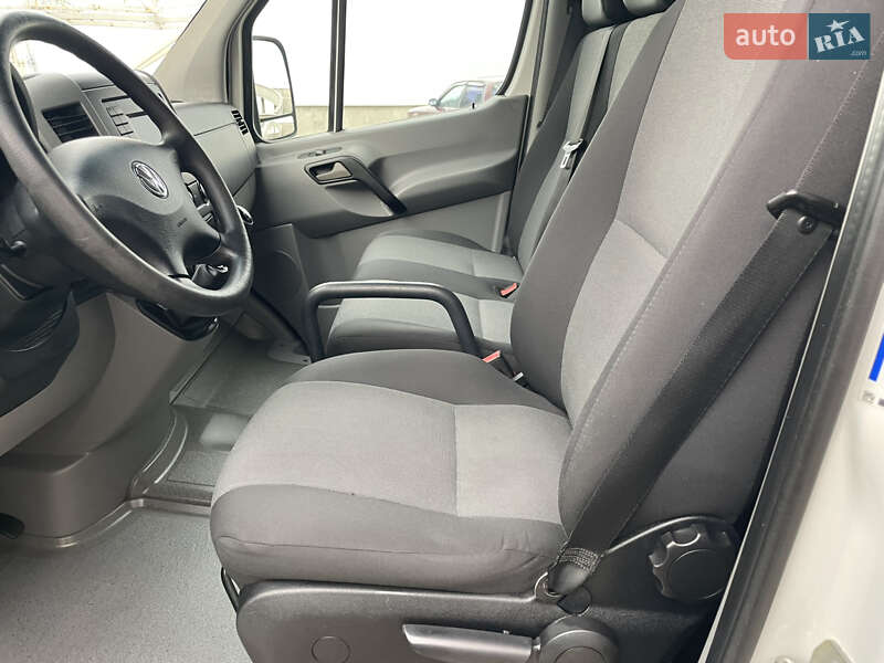 Вантажний фургон Volkswagen Crafter 2017 в Одесі фото 45 Вантажний фургон Volkswagen Crafter 2017 в Одесі