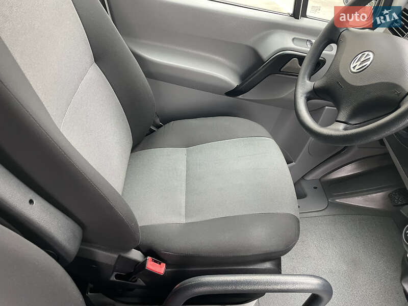 Вантажний фургон Volkswagen Crafter 2017 в Одесі фото 57 Вантажний фургон Volkswagen Crafter 2017 в Одесі