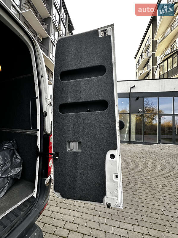 Мікроавтобус Volkswagen Crafter 2015 в Рівному фото 22 Мікроавтобус Volkswagen Crafter 2015 в Рівному