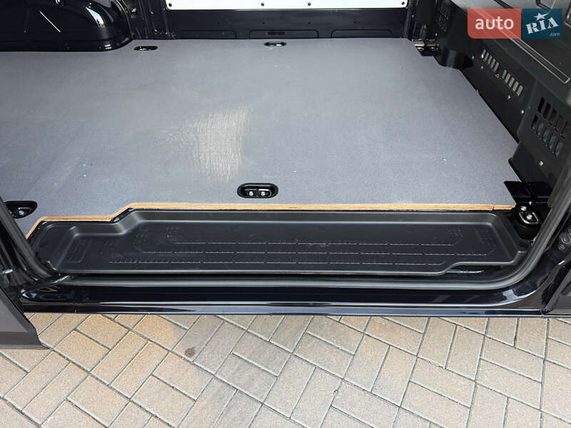 Вантажний фургон Volkswagen Crafter 2021 в Києві фото 98 Вантажний фургон Volkswagen Crafter 2021 в Києві