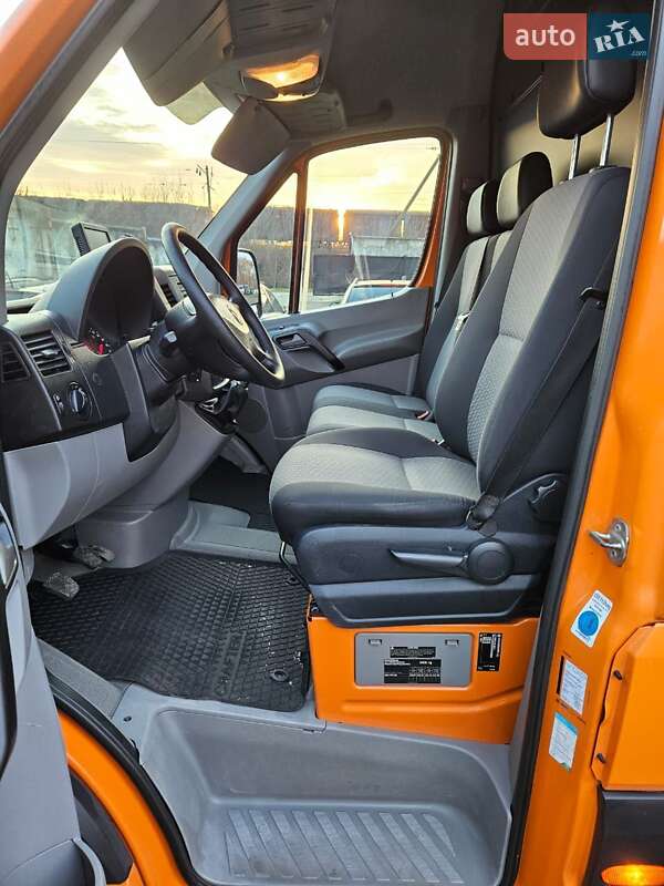 Грузовой фургон Volkswagen Crafter 2014 в Луцке фото 27 Грузовой фургон Volkswagen Crafter 2014 в Луцке